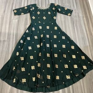 Elegant Green & Gold Anarkali Gown!!